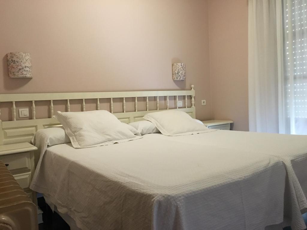Hostal Restaurante Mendez Villafranca Del Bierzo Exteriér fotografie